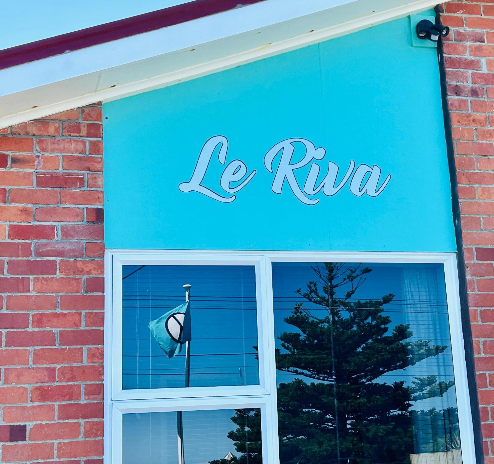Le Riva Bed And Breakfast By The Beach وانجانيو المظهر الخارجي الصورة